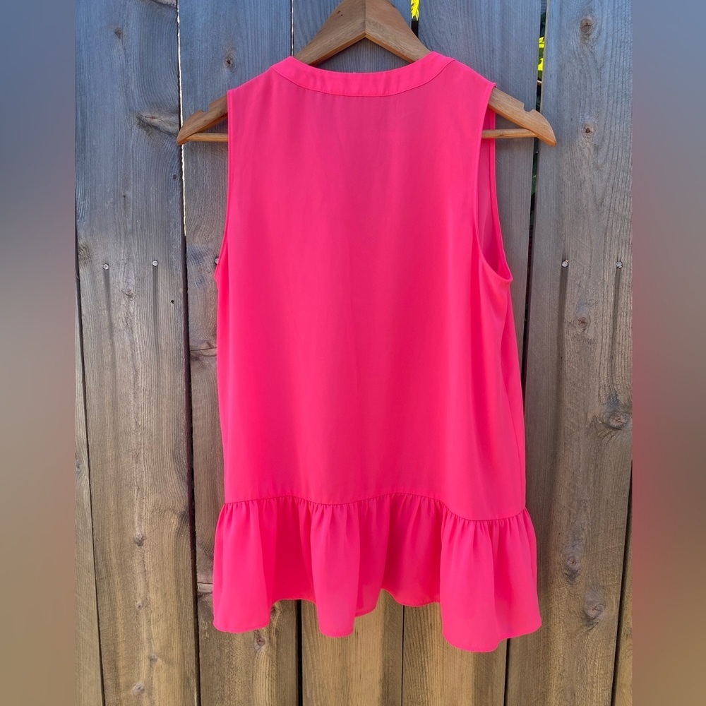 Lilly Pulitzer Vibrant Pink Sleeveless Blouse - Picture 2 of 6
